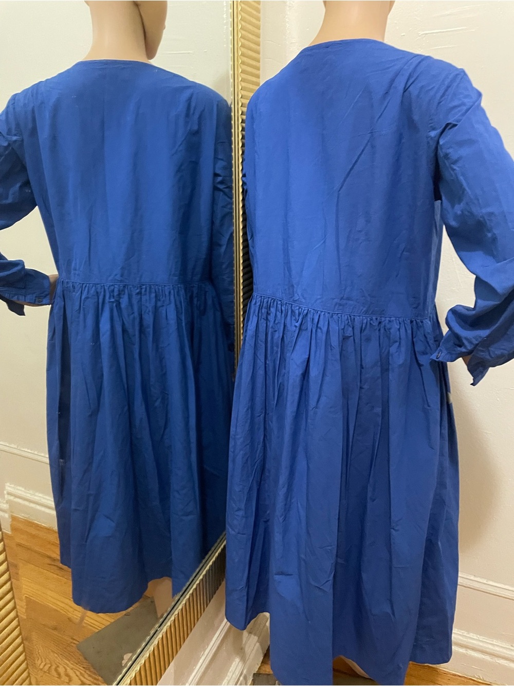 Suzusan Blue Long-Sleeve Gathered Waist Midi Dress with Embroidered Accents - Picture 15 of 16